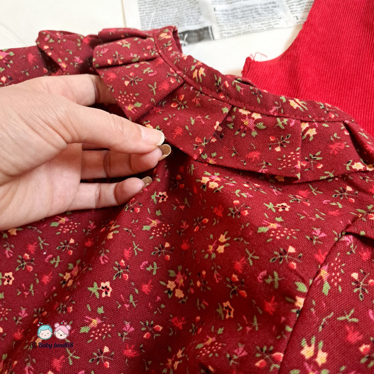 پشت یقه کت یلدایی دخترانه ۲ تا ۱۱ سال چین دار