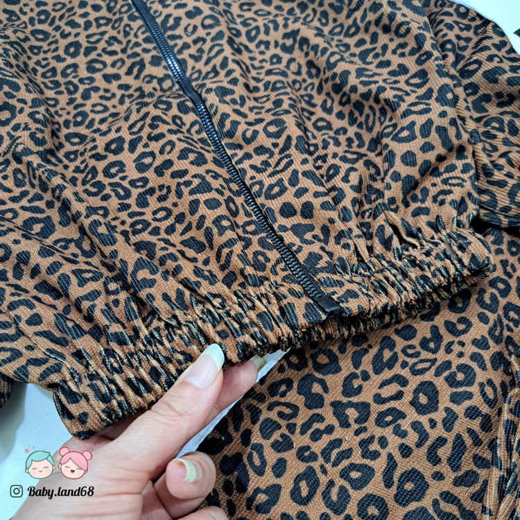 کش پایین سویشرت مخمل کبریتی دخترانه ۲ تا ۱۰ سال مدل پلنگی