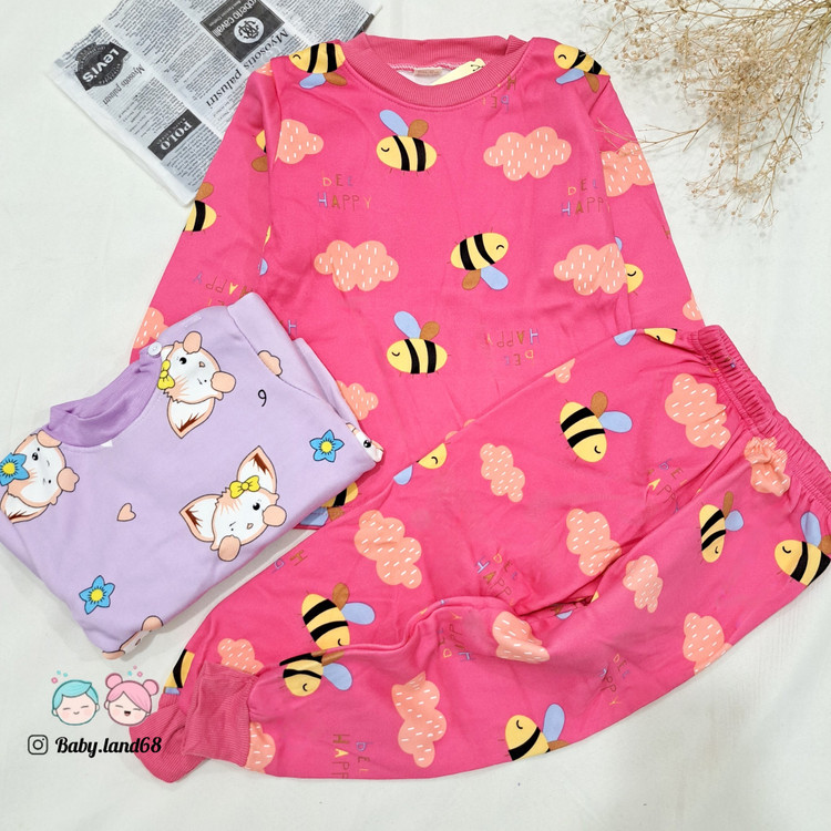 ست وارداتی توکُرکی بچگانه دخترانه مناسب ۶ تا ۸ الی ۹ سال طرح زنبوری ، و ۳ الی ۶ ماه طرح روباهی گرم و نرم مناسب فصل سرما