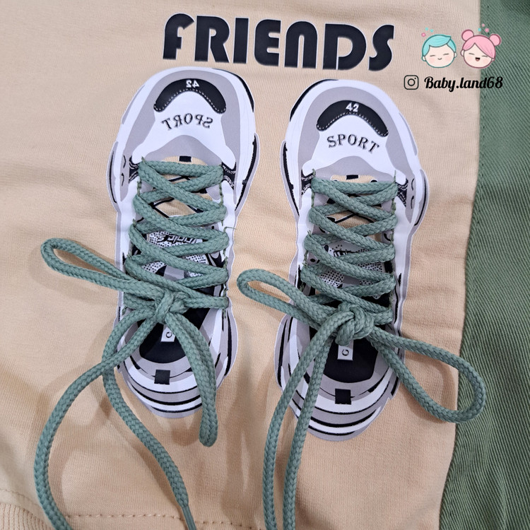 طرح کتونی روی بلوز بچگانه پسرانه سایز ۳۵ تا ۵۵ مناسب ۱ تا ۹ سال