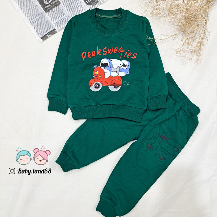 ست بلوز و شلوار بچگانه پسرانه سایز ۳۵ تا ۴۵ مناسب ۱ تا ۵ سال جنس دورس پنبه رنگ سبز تیره