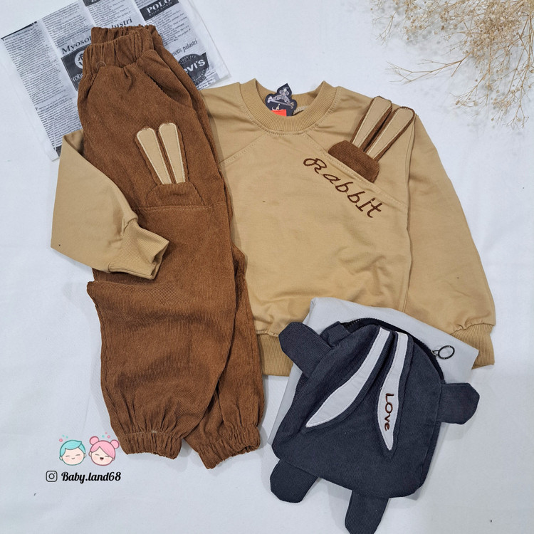 ست بلوز و شلوار کوله دار بیرونی بچگانه اسپرت مناسب پسر و دختر۲ تا ۹ سال سایز بندی ۴۰ تا ۵۵ جنس بلوز دورس پنبه با کیفیت و جنس شلوار مخمل کبریتی