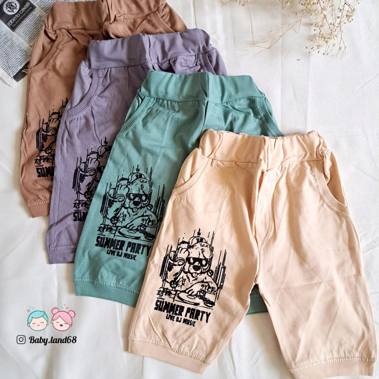 شلوارک پنبه درجه یک بچگانه ۴ تا ۹ سال در ۴ رنگ جذاب سایز بندی ۴۵ تا ۵۵