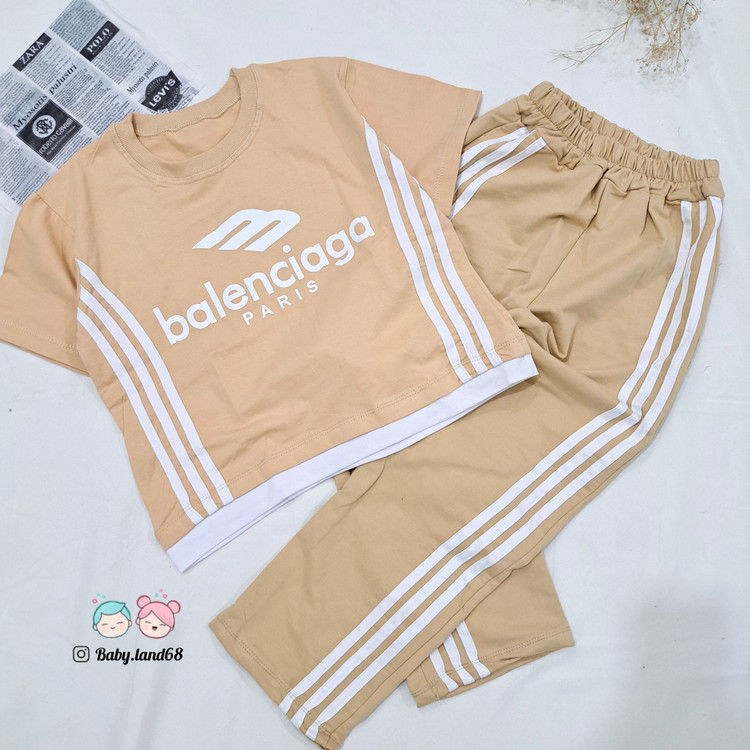ست تیشرت و شلوار بگ نواردوزی بالنسیاگا اسپرت نوجوان خواهر و برادری سایز ۶۵ و ۷۰مناسب ۱۰ تا ۱۵ سال قواره بزرگ جنس پنبه لاکرادار با کیفیت