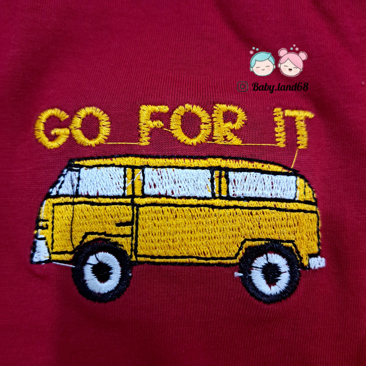 ماشین گلدوزی شده روی تیشرت پنبه پسرانه ۲ تا ۱۳ سال سایز ۴۰ تا ۶۵