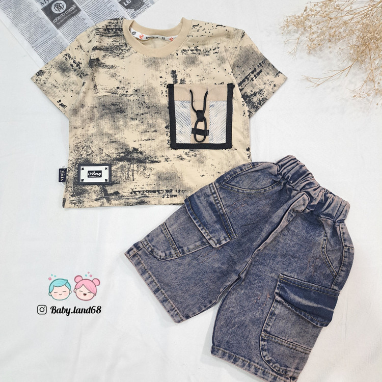 ست بیرونی تیشرت و شلوارک لی بچگانه اسپرت سایز ۳۵ تا ۵۰ مناسب ۱ تا ۷ سال جنس تیشرت پنبه و شلوارک لی درجه یک طرح رنگ کرمی