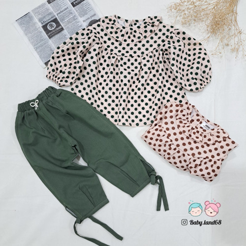 ست شومیز و شلوار دخترانه مجلسی بچگانه ۱ تا ۸ سال قواره آزاد ، جنس شومیز آیوا درجه یک و جنس شلوار کتان ۳۳۰ گرم