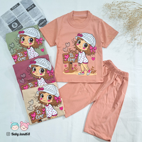 ست تیشرت و شلوارک دخترانه بچگانه ۶ ماه تا ۷ سال سایز ۳۵ تا ۵۰ جنس پنبه مناسب بهار و تابستان طرح دخترک کلاه به سر